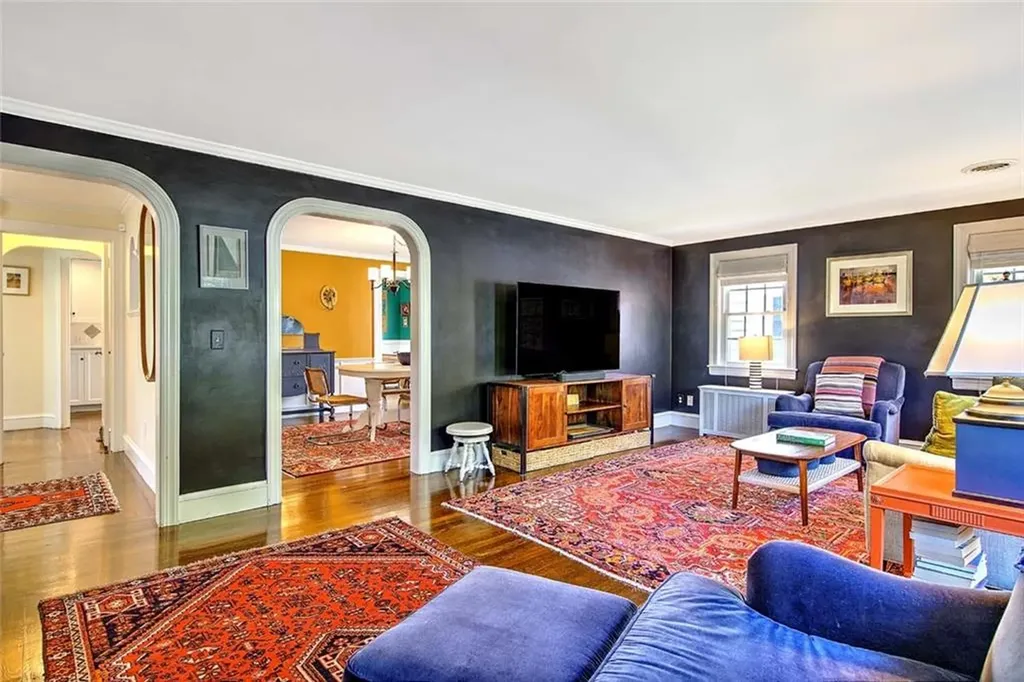 15 Goldsmith Street Providence RI 02906