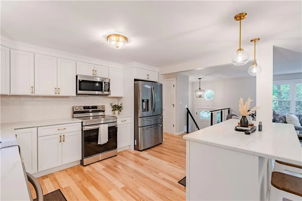 20 Indian Trail Charlestown RI 02813