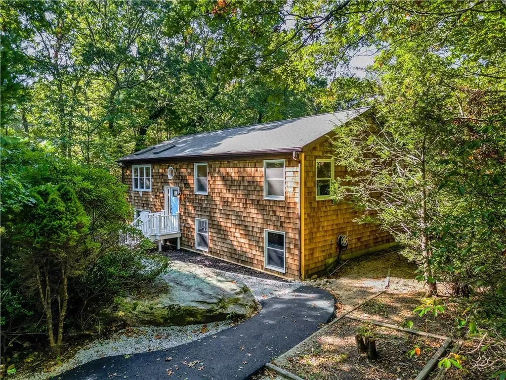 20 Indian Trail Charlestown RI 02813