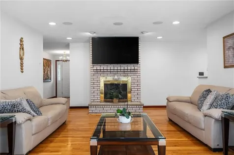 1 Ashley Drive Lincoln RI 02865