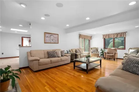 1 Ashley Drive Lincoln RI 02865