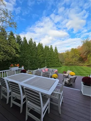 17 Sassafras Road Rehoboth MA 02769