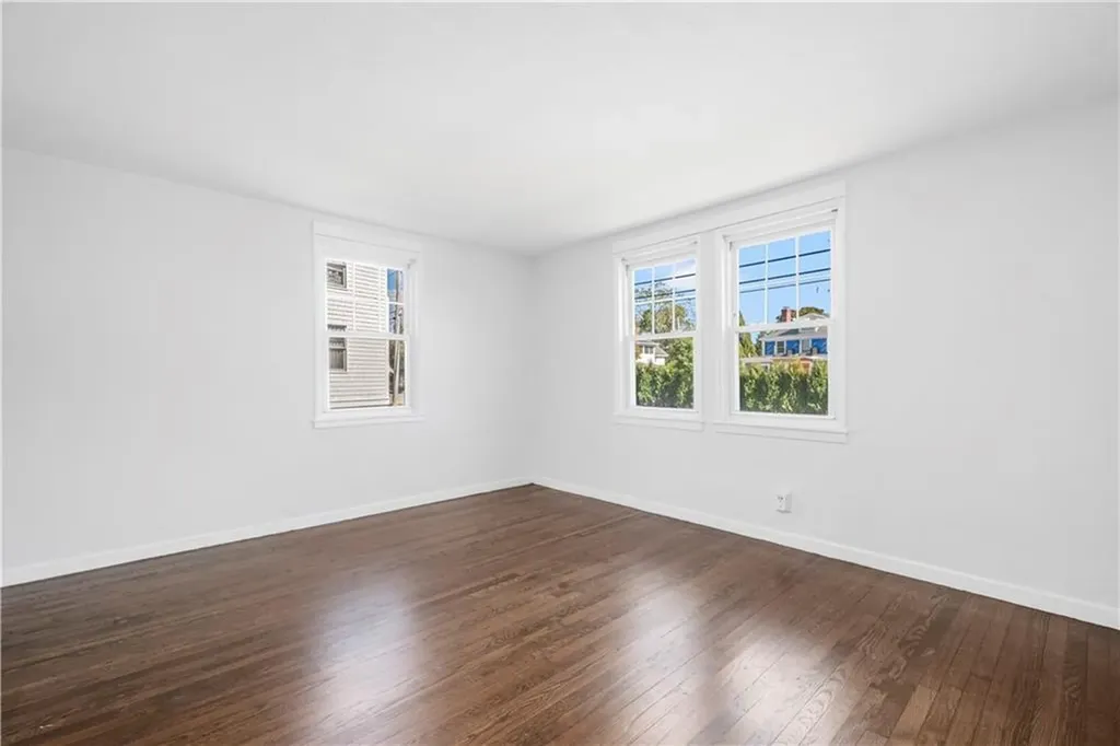 349 Boulevard Middletown RI 02842