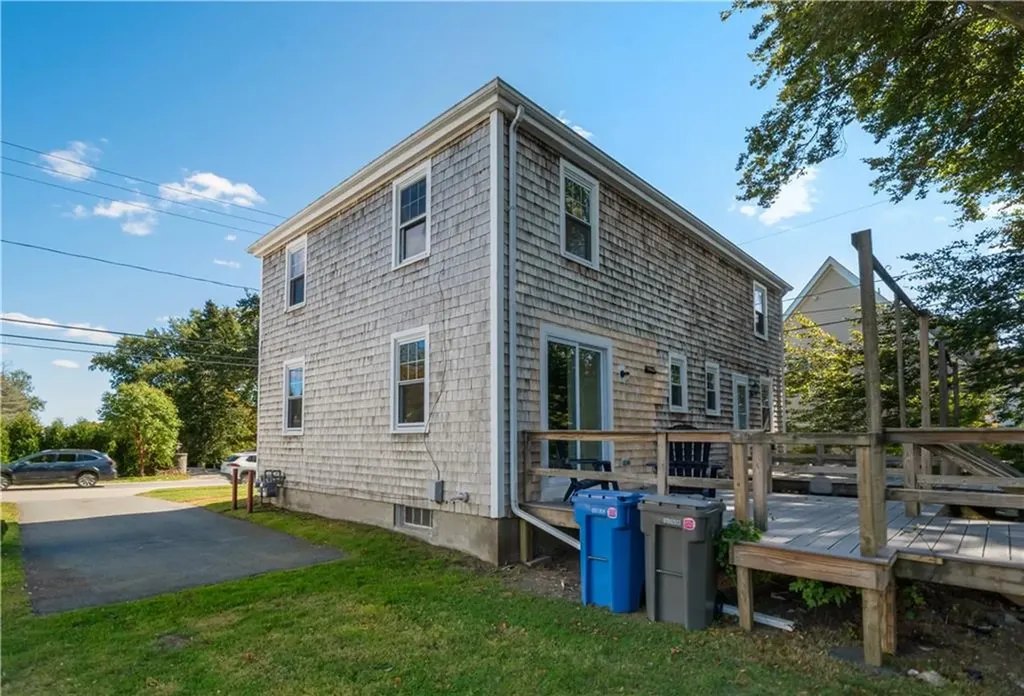 349 Boulevard Middletown RI 02842