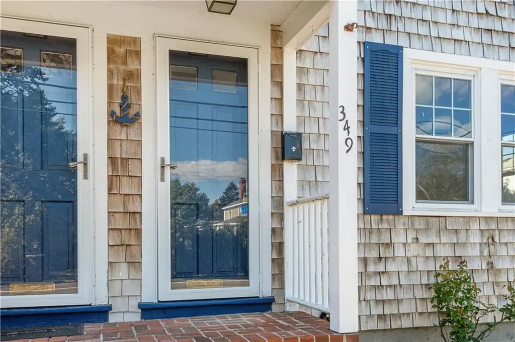 349 Boulevard Middletown RI 02842