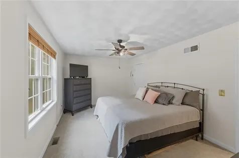 2 Reynolds Road Glocester RI 02814