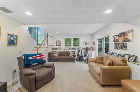 2 Reynolds Road Glocester RI 02814