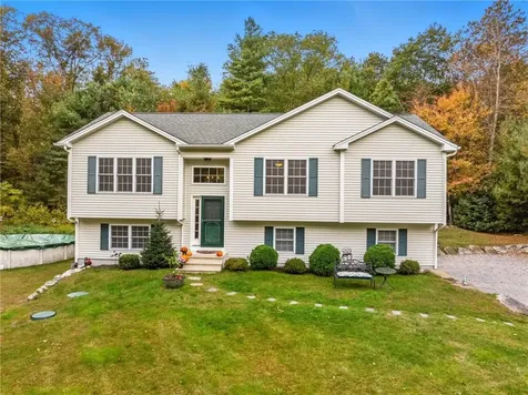 2 Reynolds Road Glocester RI 02814