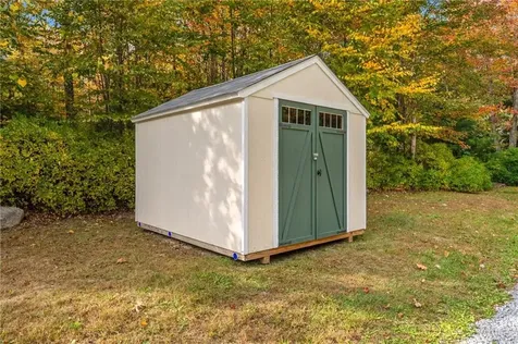 2 Reynolds Road Glocester RI 02814