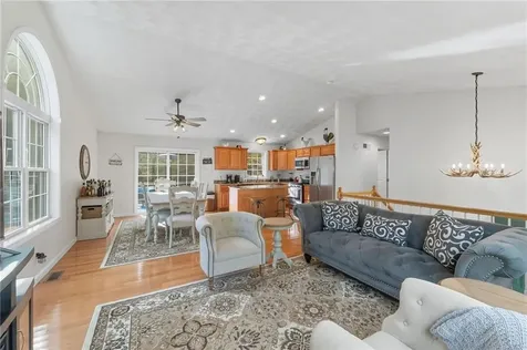 2 Reynolds Road Glocester RI 02814