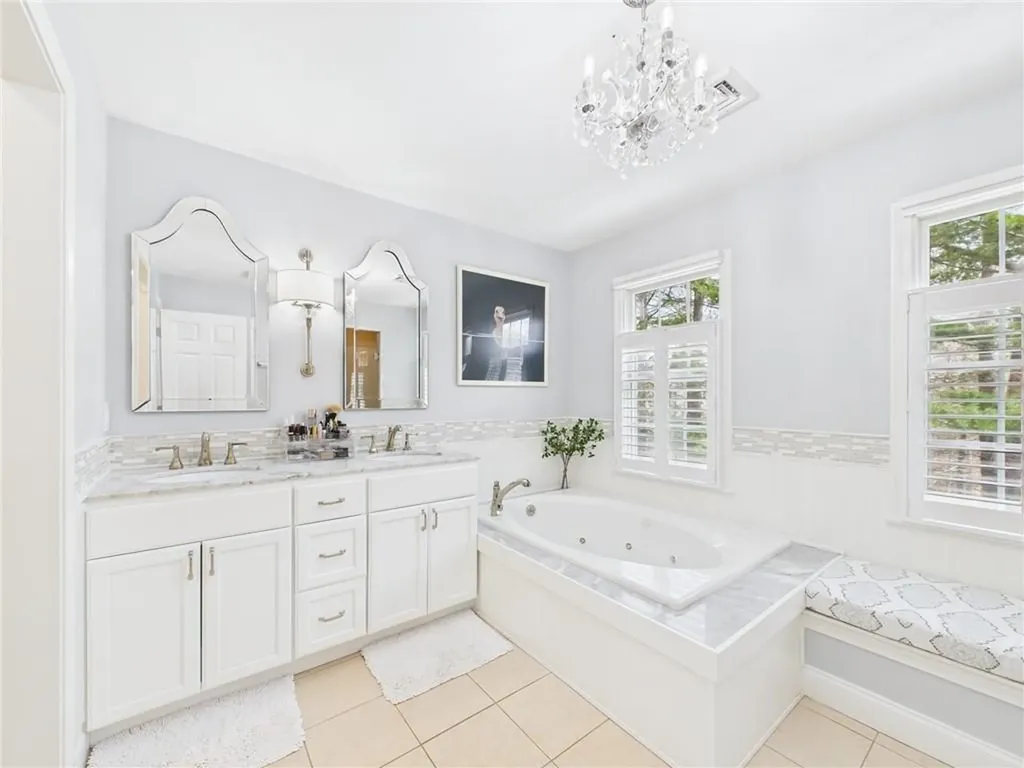 30 Taggart Court East Greenwich RI 02818