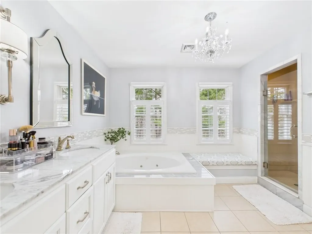 30 Taggart Court East Greenwich RI 02818