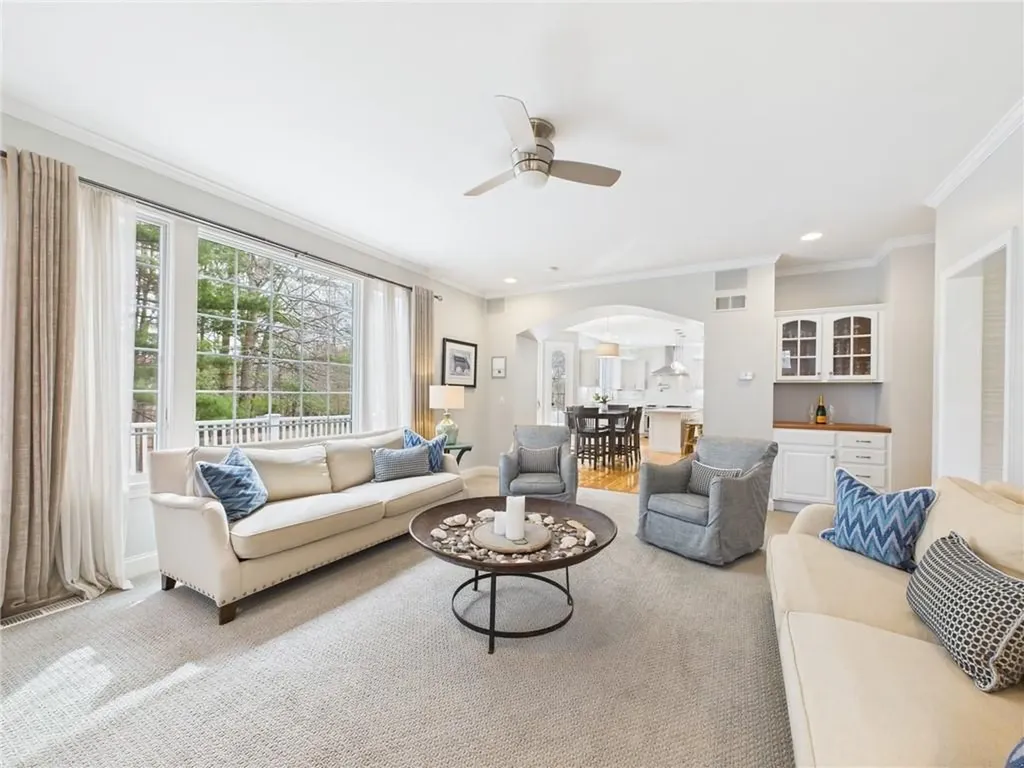 30 Taggart Court East Greenwich RI 02818