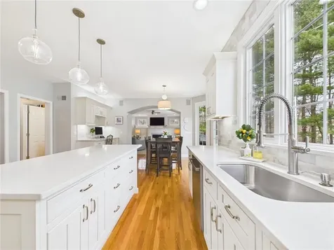 30 Taggart Court East Greenwich RI 02818