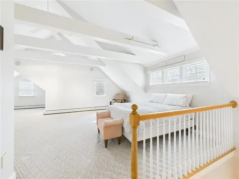 30 Taggart Court East Greenwich RI 02818