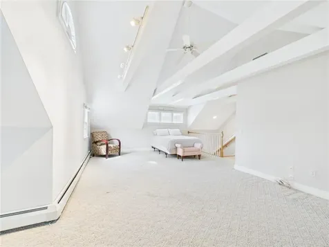 30 Taggart Court East Greenwich RI 02818