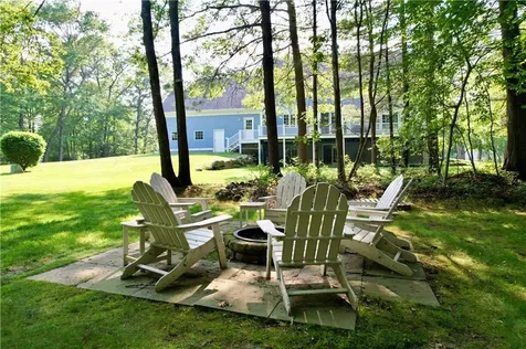 30 Taggart Court East Greenwich RI 02818