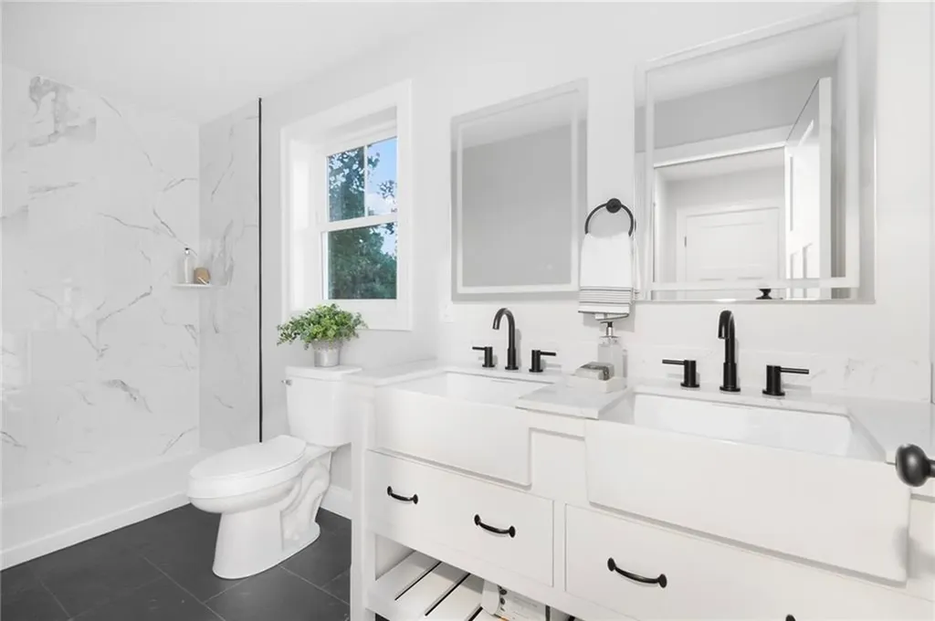 156 Potter Street Cranston RI 02910