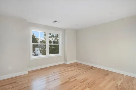 156 Potter Street Cranston RI 02910