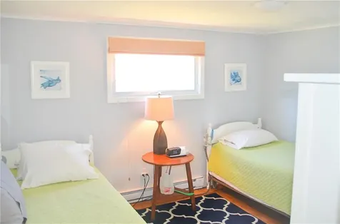 8 Pocono Road Narragansett RI 02882