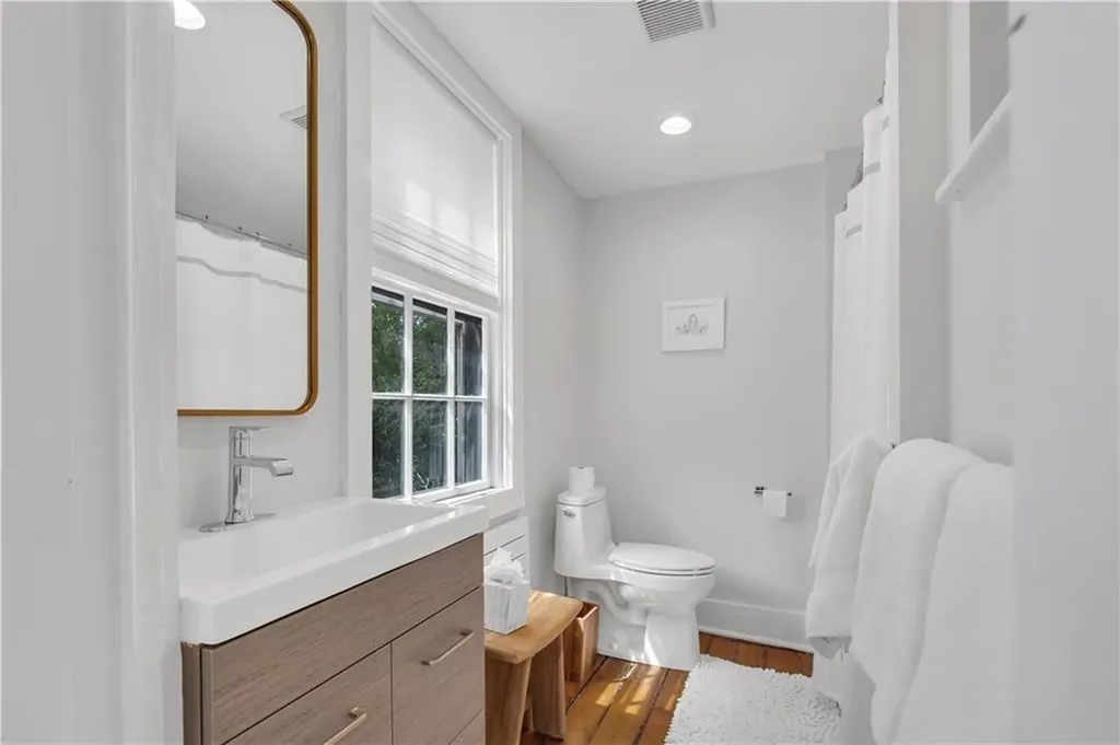 44 William Street Newport RI 02840