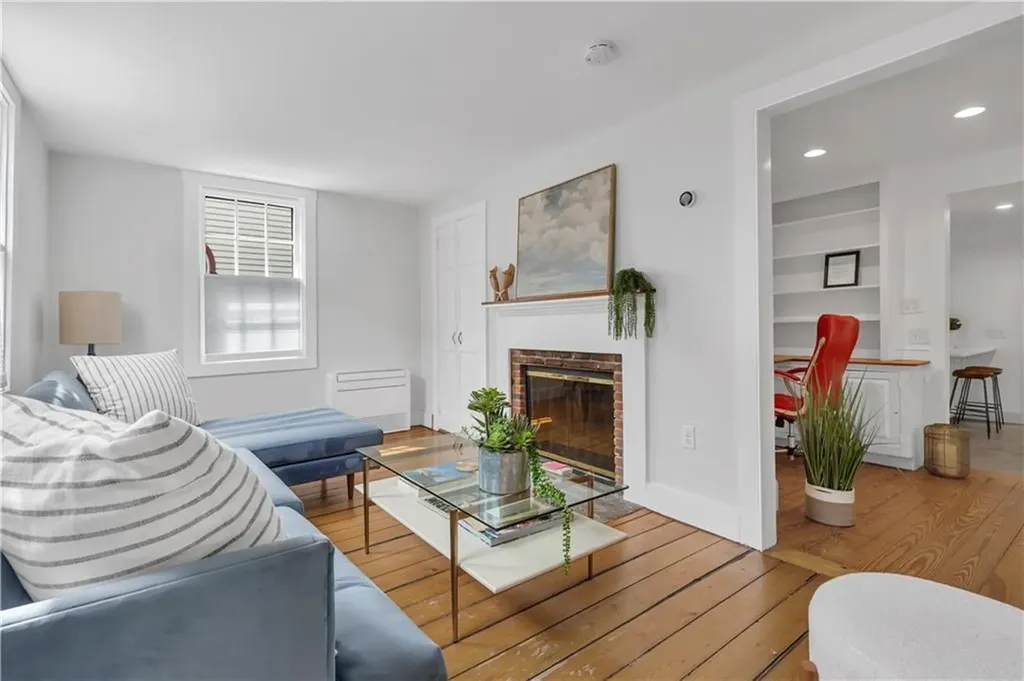 44 William Street Newport RI 02840