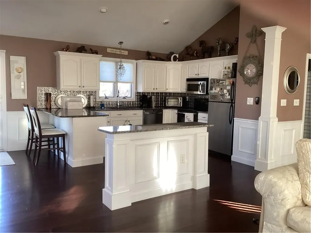 7 1/2 Taylor Road Johnston RI 02919