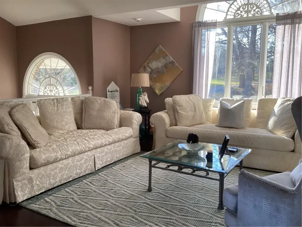7 1/2 Taylor Road Johnston RI 02919
