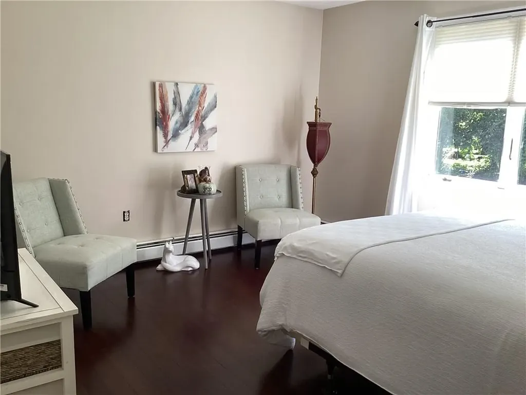 7 1/2 Taylor Road Johnston RI 02919