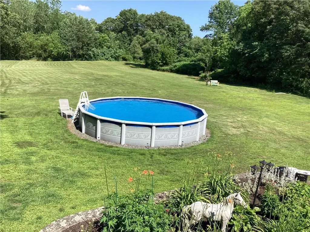 7 1/2 Taylor Road Johnston RI 02919