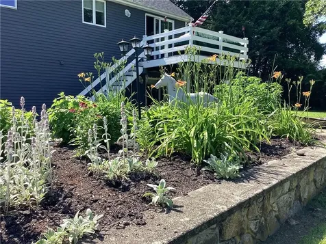 7 Taylor Road Johnston RI 02919