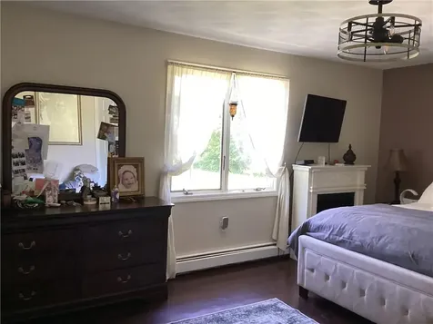 7 Taylor Road Johnston RI 02919