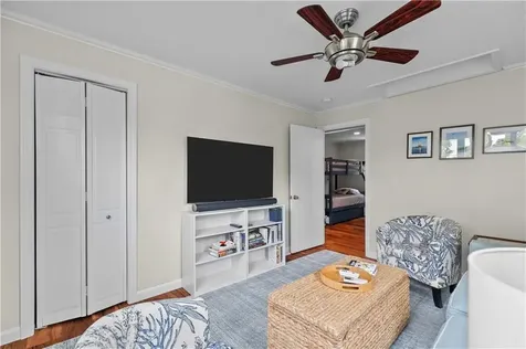 59 Berkley Avenue Portsmouth RI 02871