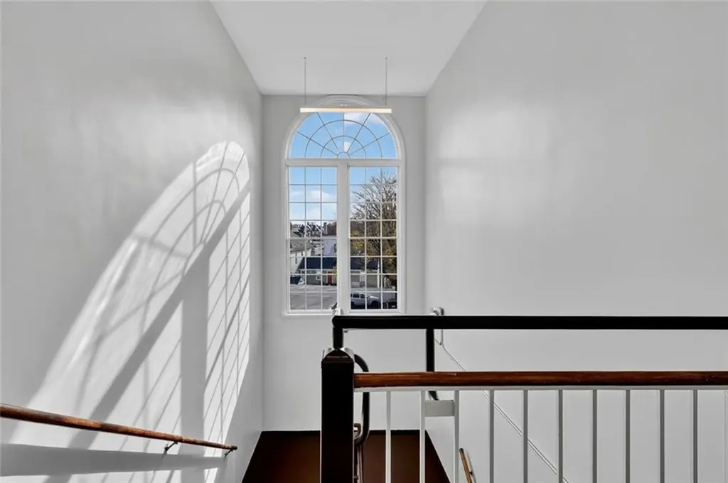 1624 Lonsdale Avenue Lincoln RI 02865