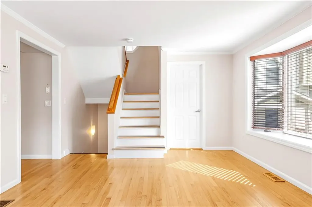 22 Miles Avenue Providence RI 02906