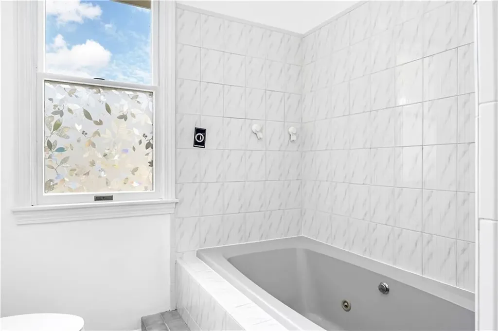 22 Miles Avenue Providence RI 02906