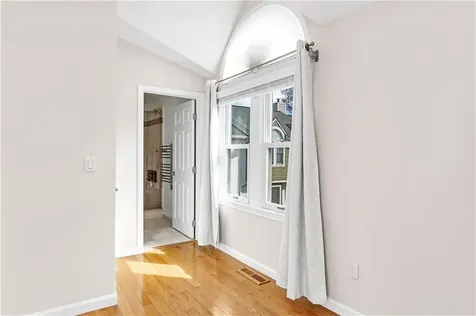 22 Miles Avenue Providence RI 02906