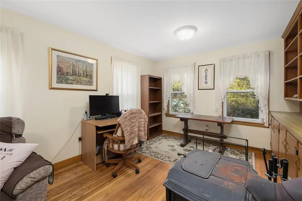 11 Briggs Road Foster RI 02825