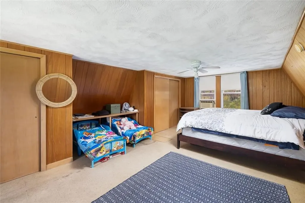 11 Briggs Road Foster RI 02825