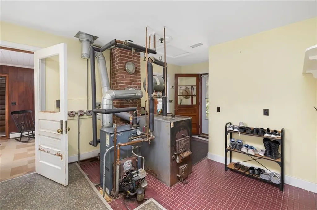 11 Briggs Road Foster RI 02825