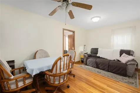 11 Briggs Road Foster RI 02825