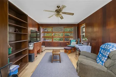 11 Briggs Road Foster RI 02825