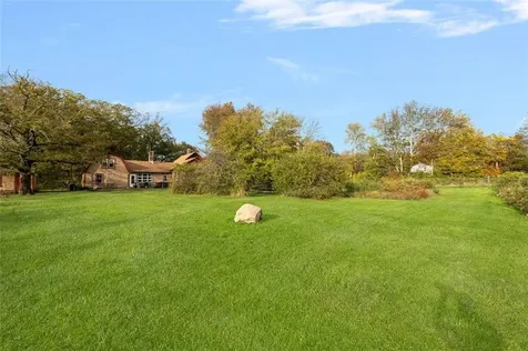 11 Briggs Road Foster RI 02825