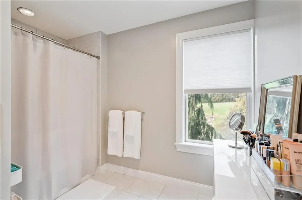 390 Iron Mine Hill Road North Smithfield RI 02896