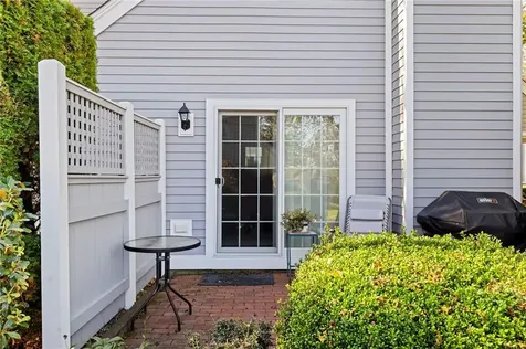 119 Corey Lane Middletown RI 02842