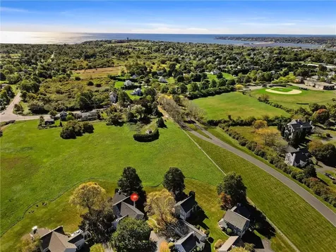 119 Corey Lane Middletown RI 02842