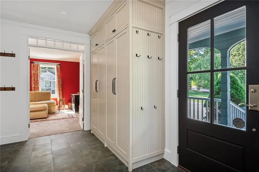 140 Aldrich Avenue Warwick RI 02889