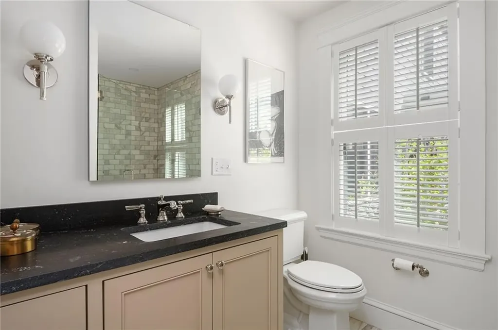 140 Aldrich Avenue Warwick RI 02889
