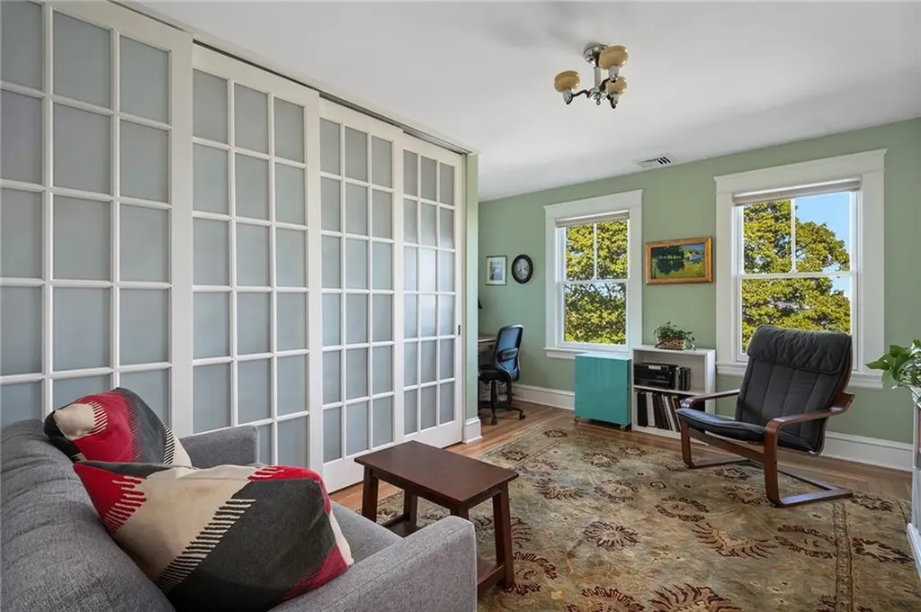140 Aldrich Avenue Warwick RI 02889