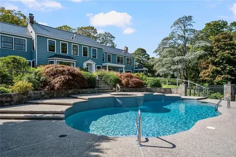 140 Aldrich Avenue Warwick RI 02889